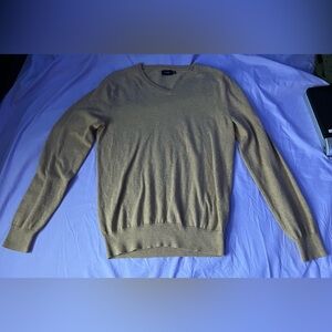 J. Crew Men’s Light weight Tan Sweater size small